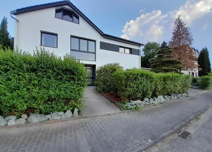 Schlossblick - Charmante *